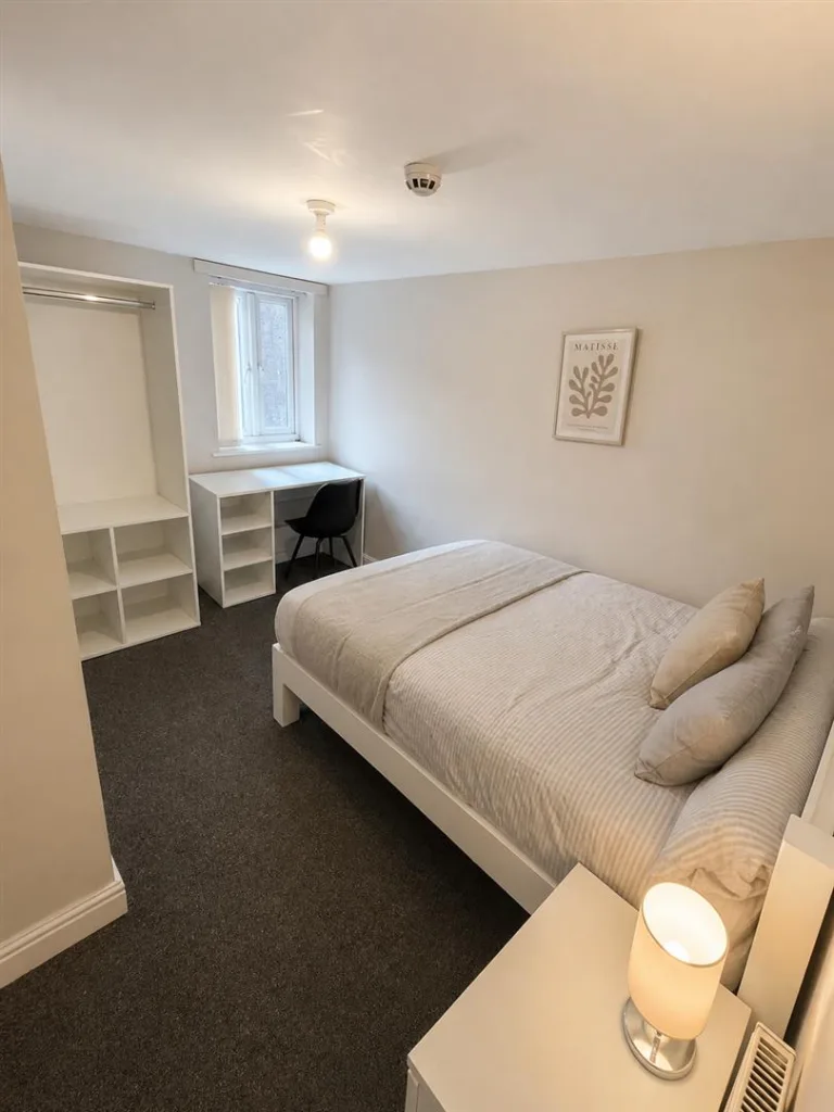 4 bedroom house for rent