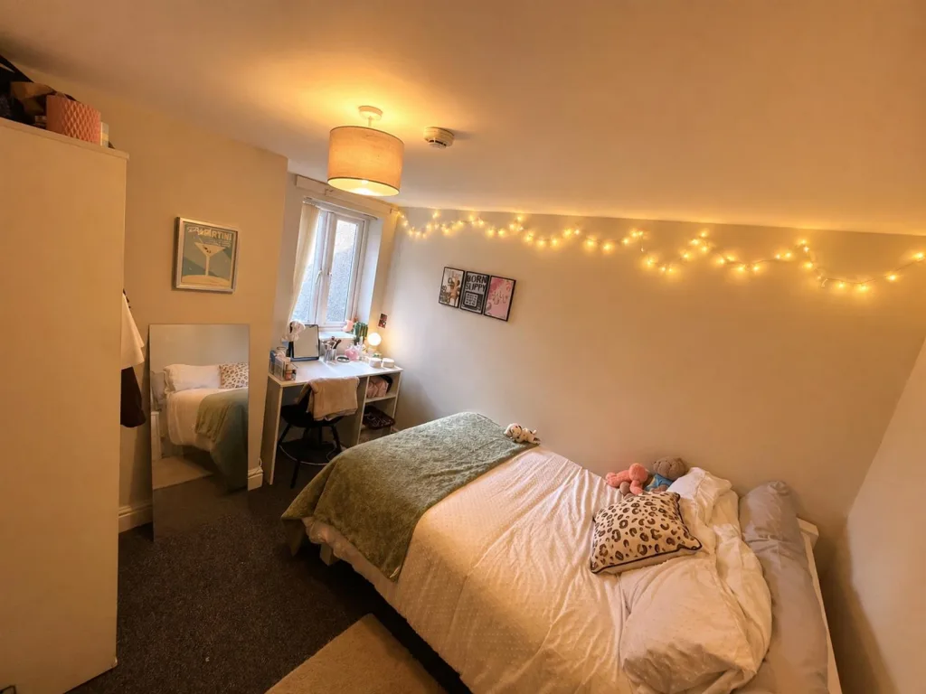 4 bedroom house for rent