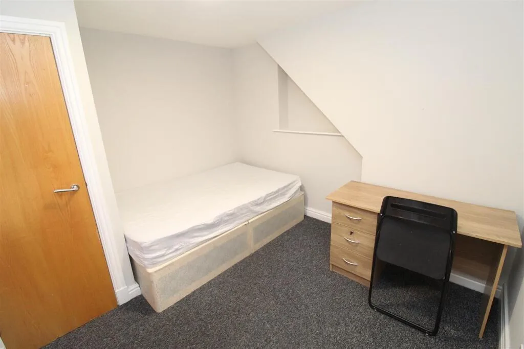4 bedroom house for rent