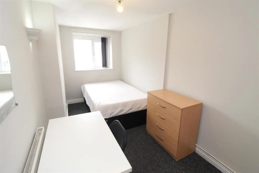 4 bedroom house for rent