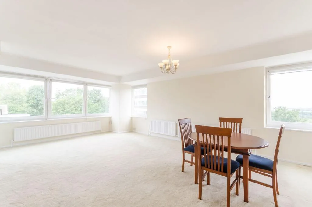 2 bedroom flat for rent