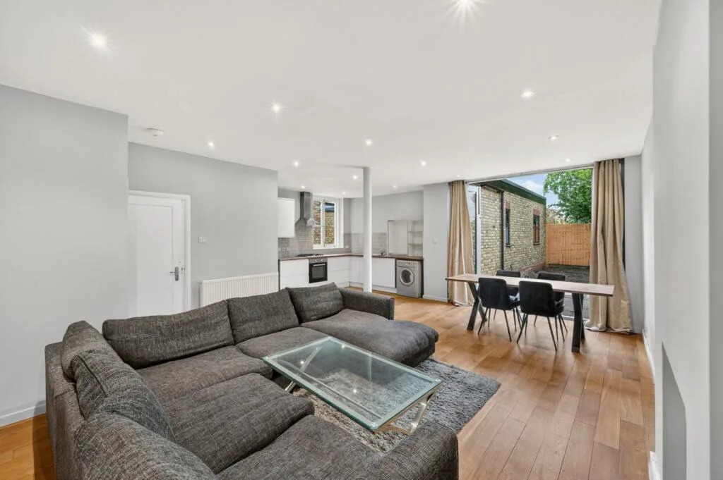 1 bedroom flat for rent
