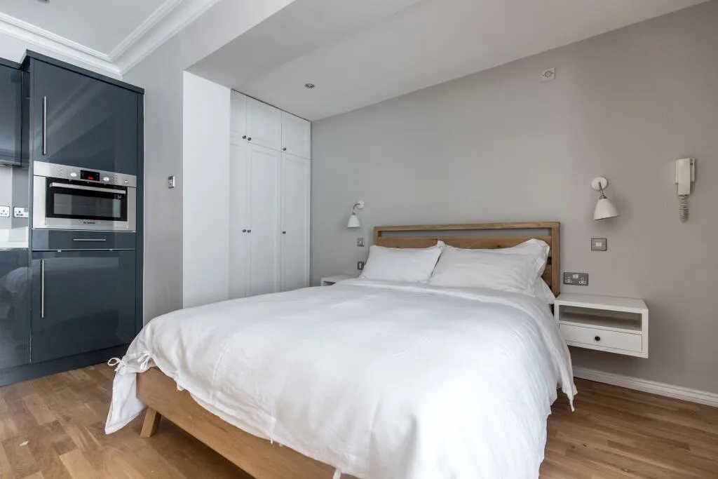 Studio flat for rent