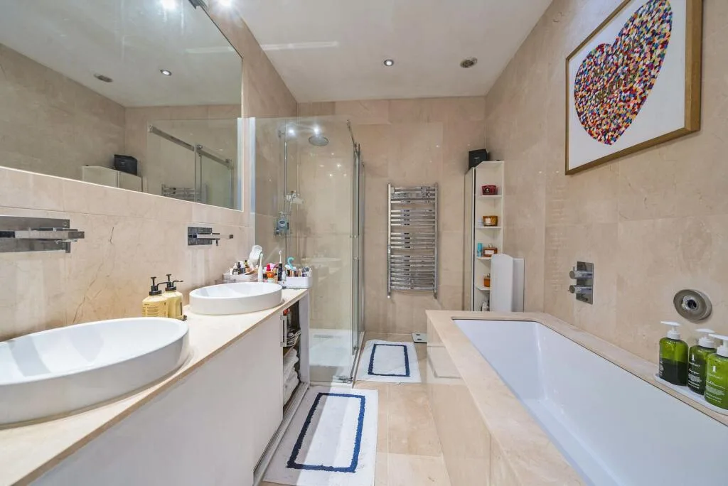 3 bedroom flat for rent