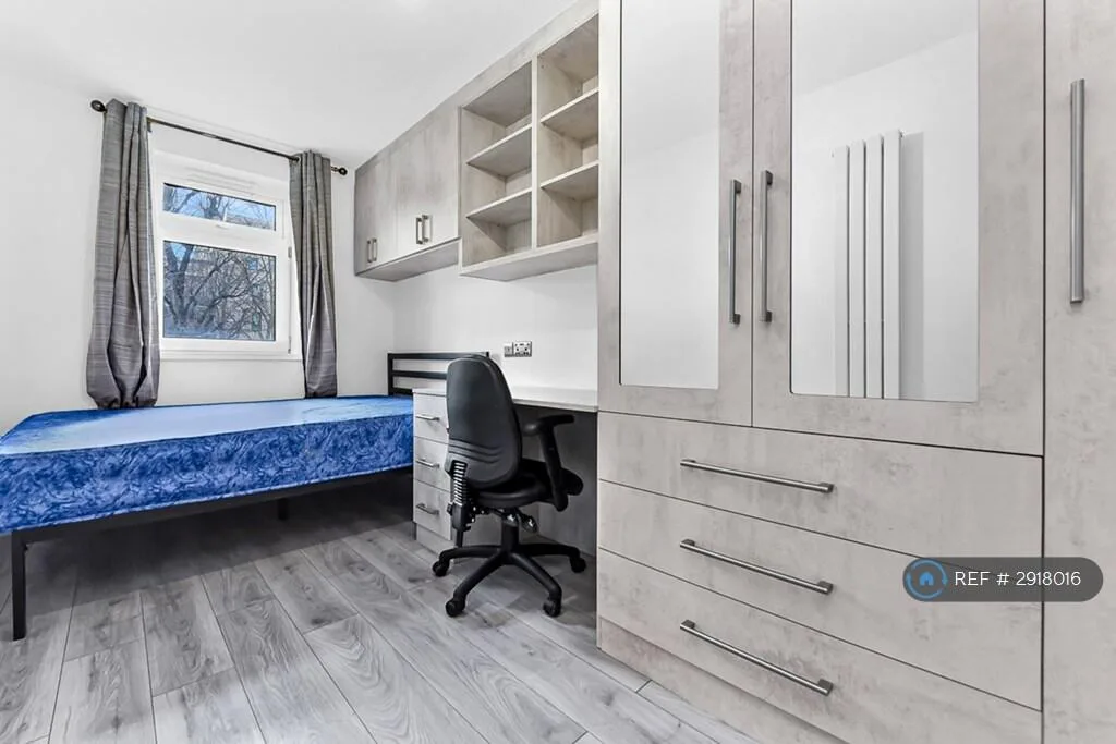 4 bedroom flat for rent
