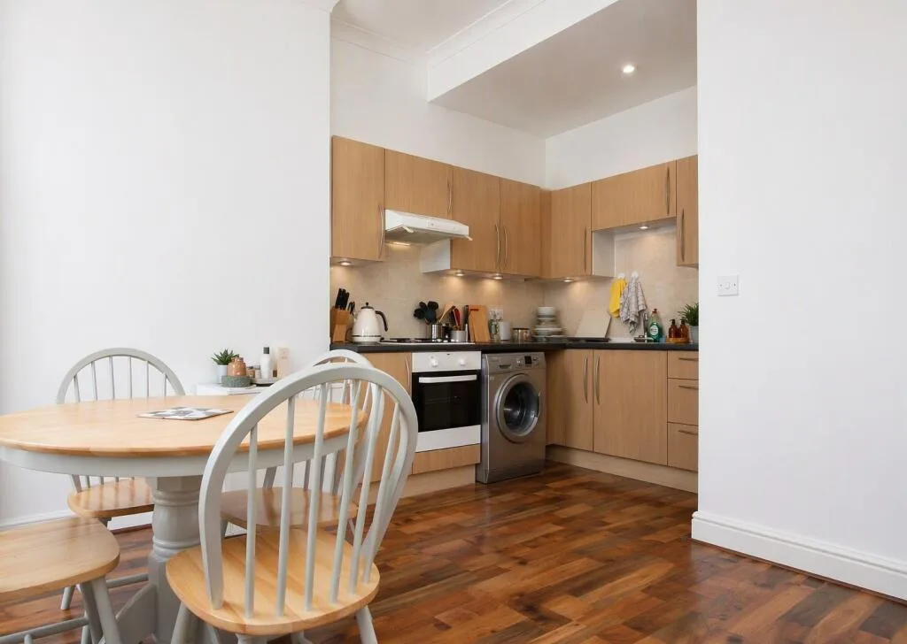 3 bedroom flat for rent