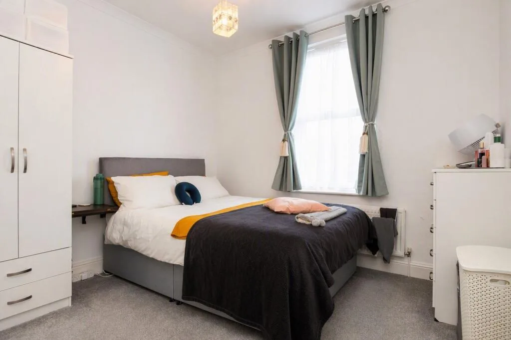3 bedroom flat for rent