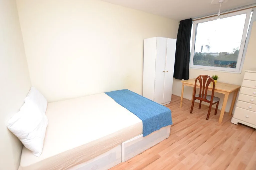 4 bedroom maisonette for rent