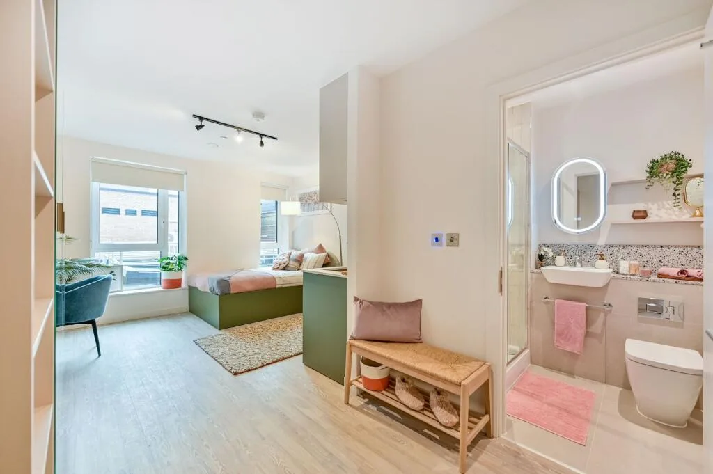 Studio flat for rent
