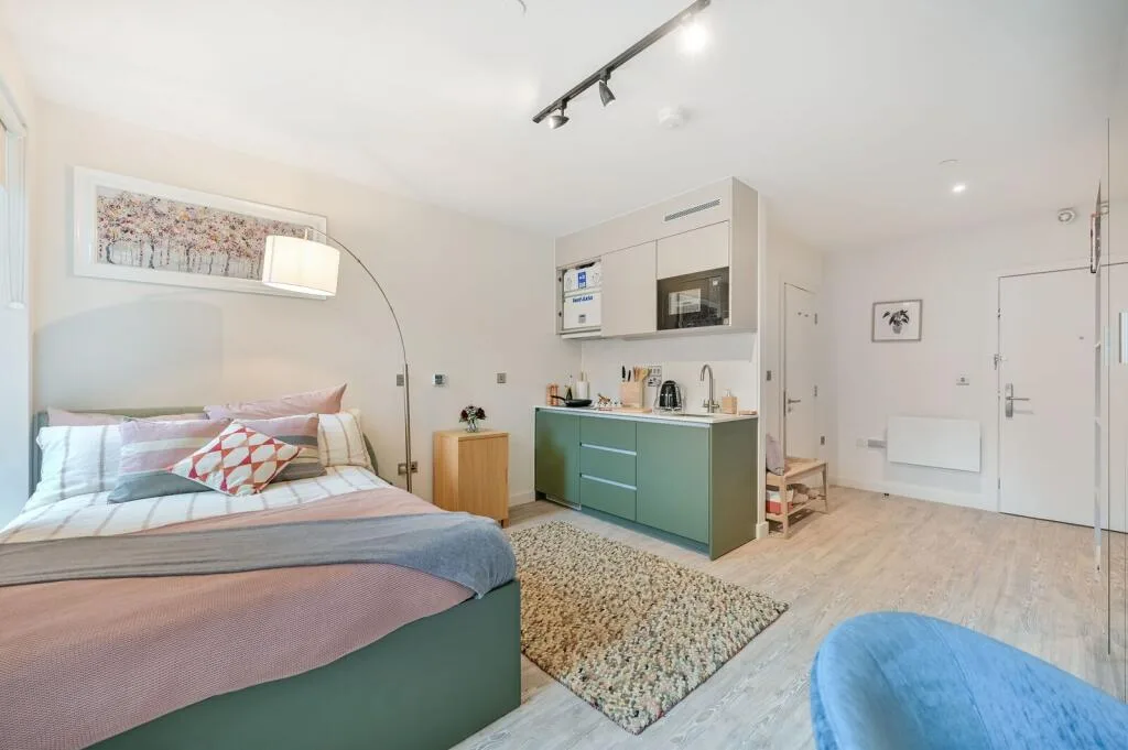 Studio flat for rent