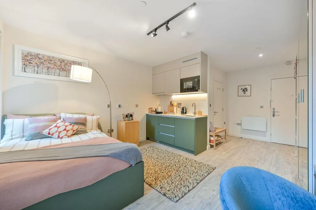 Studio flat for rent