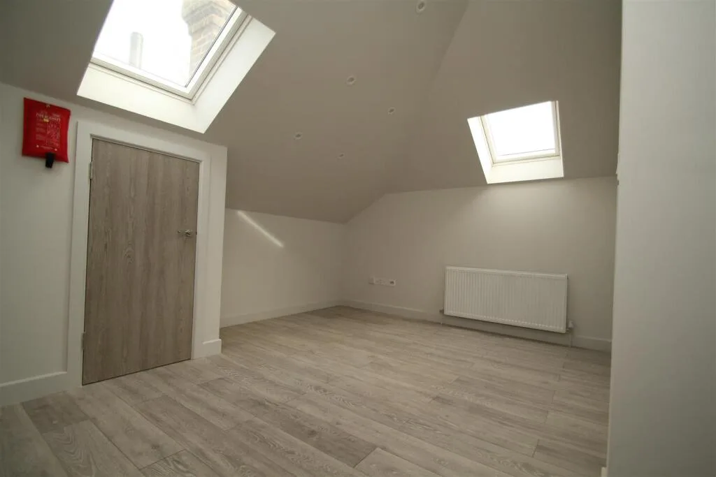 4 bedroom apartment for rent
