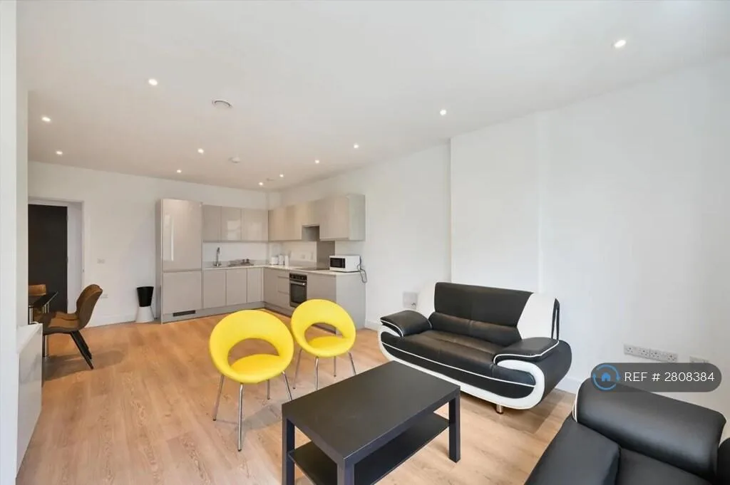 2 bedroom flat for rent