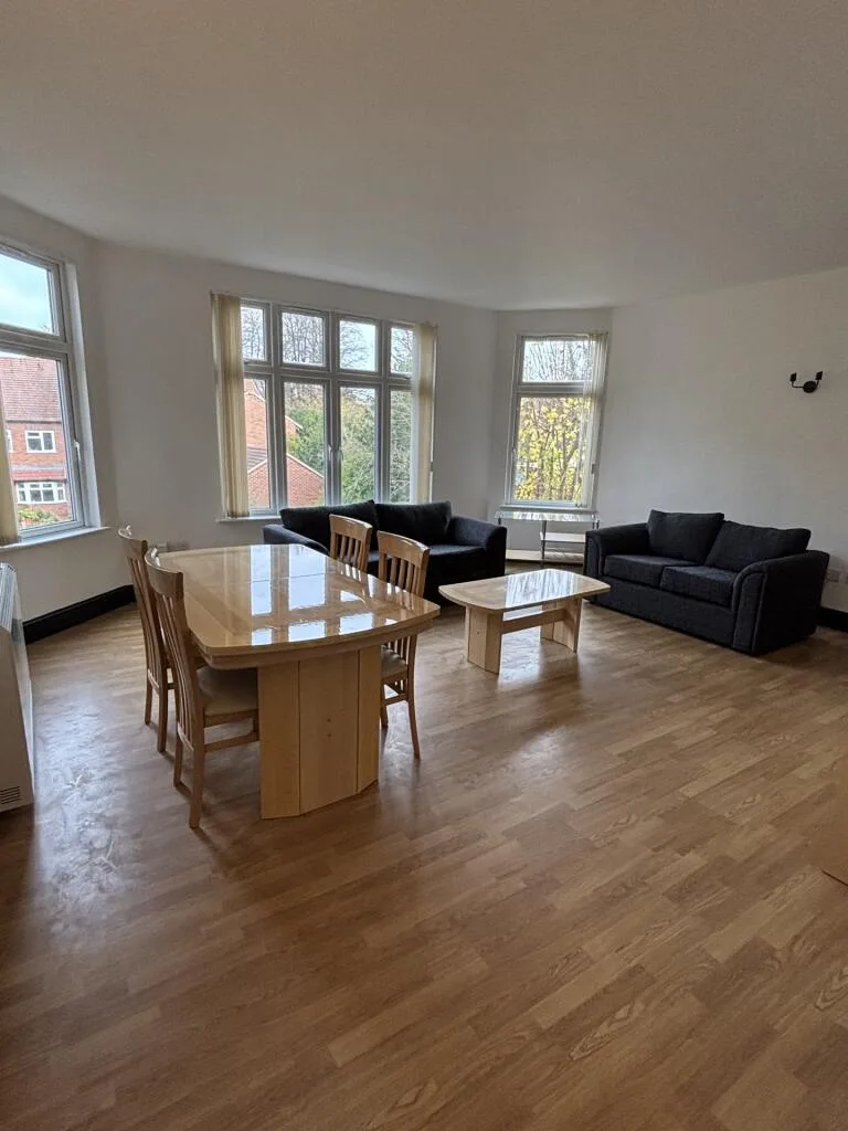 2 bedroom flat for rent