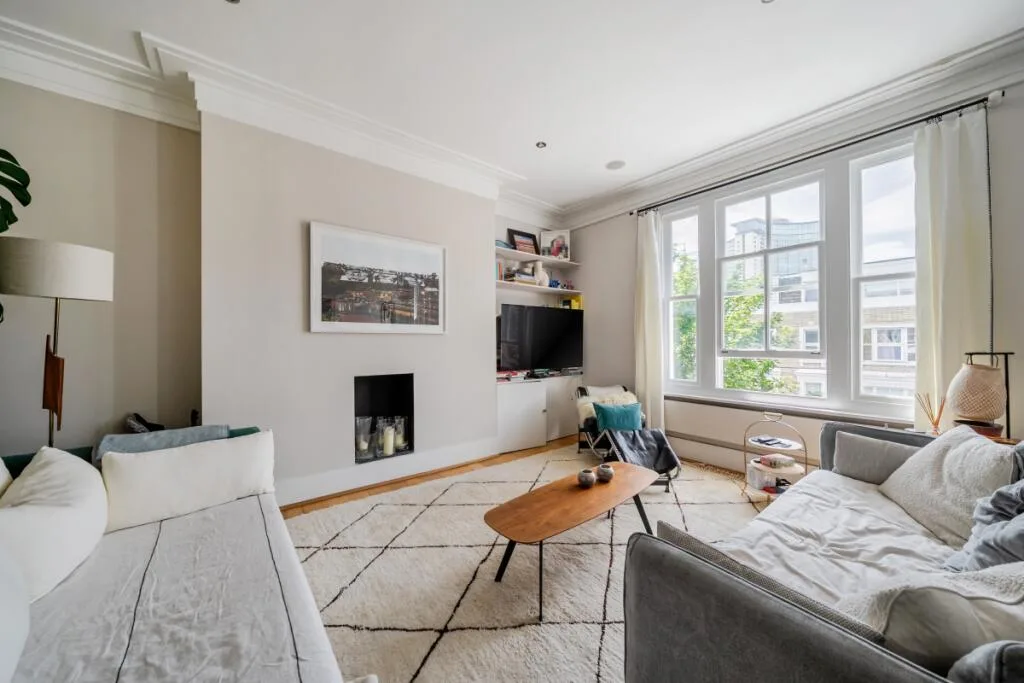 3 bedroom flat for rent