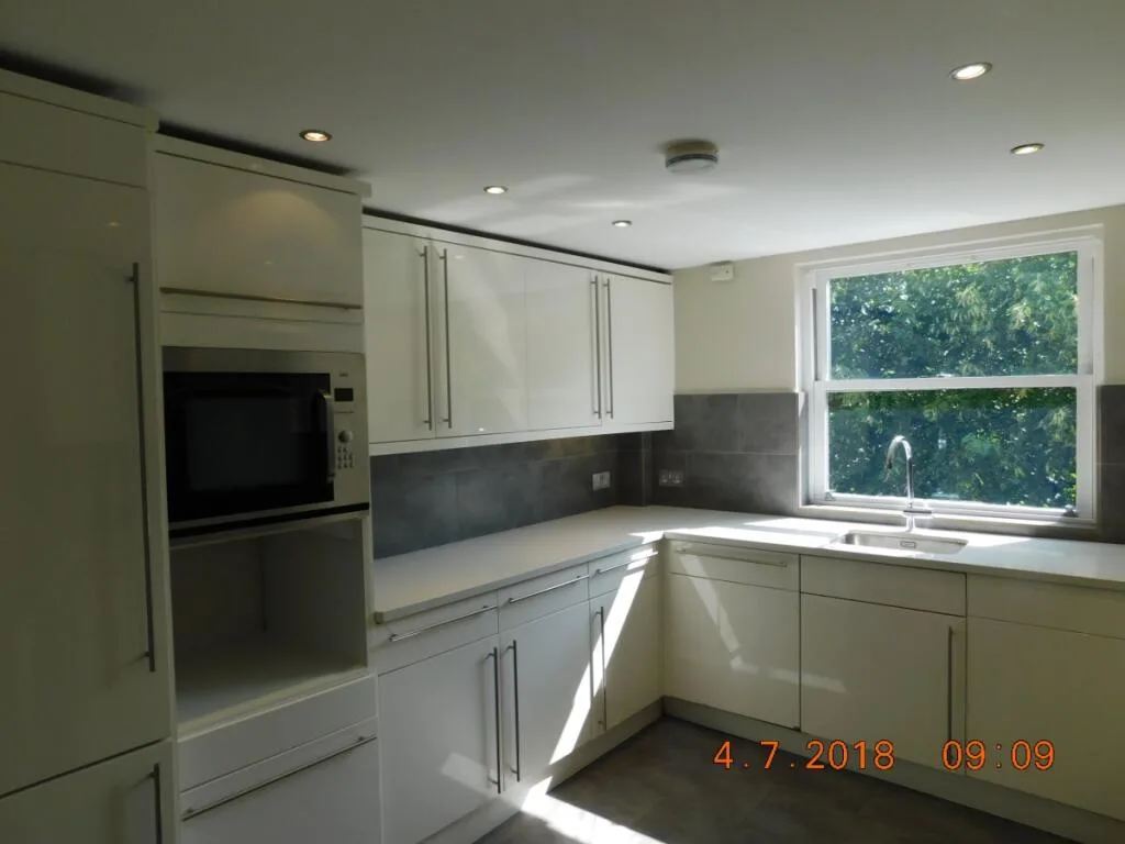 3 bedroom flat for rent