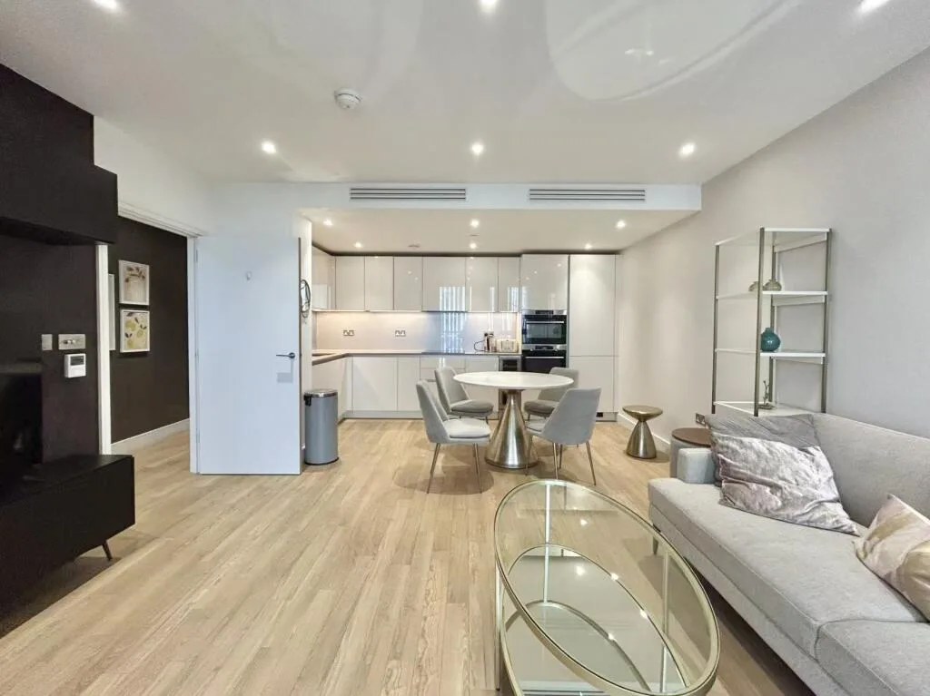 2 bedroom flat for rent