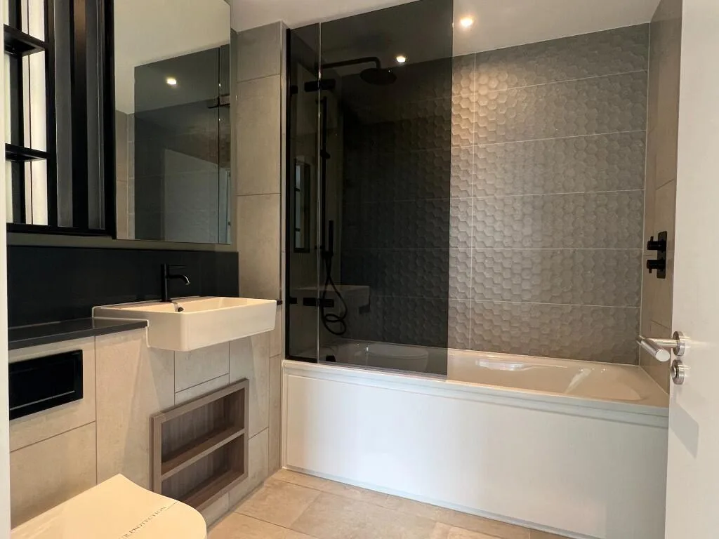 3 bedroom flat for rent