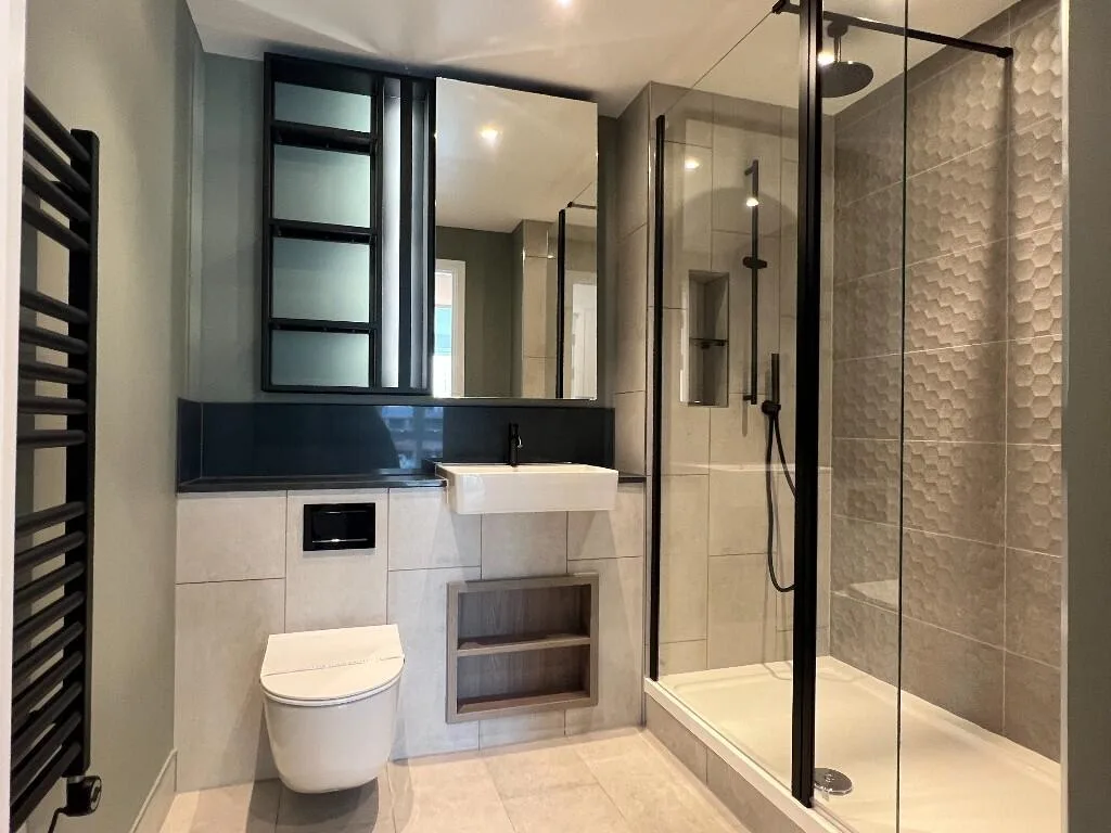 3 bedroom flat for rent