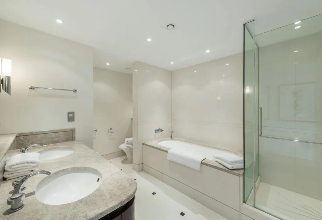 3 bedroom flat for rent