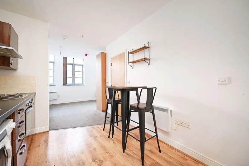 Studio flat for rent