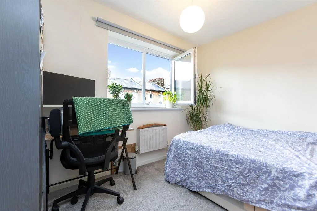 4 bedroom apartment for rent