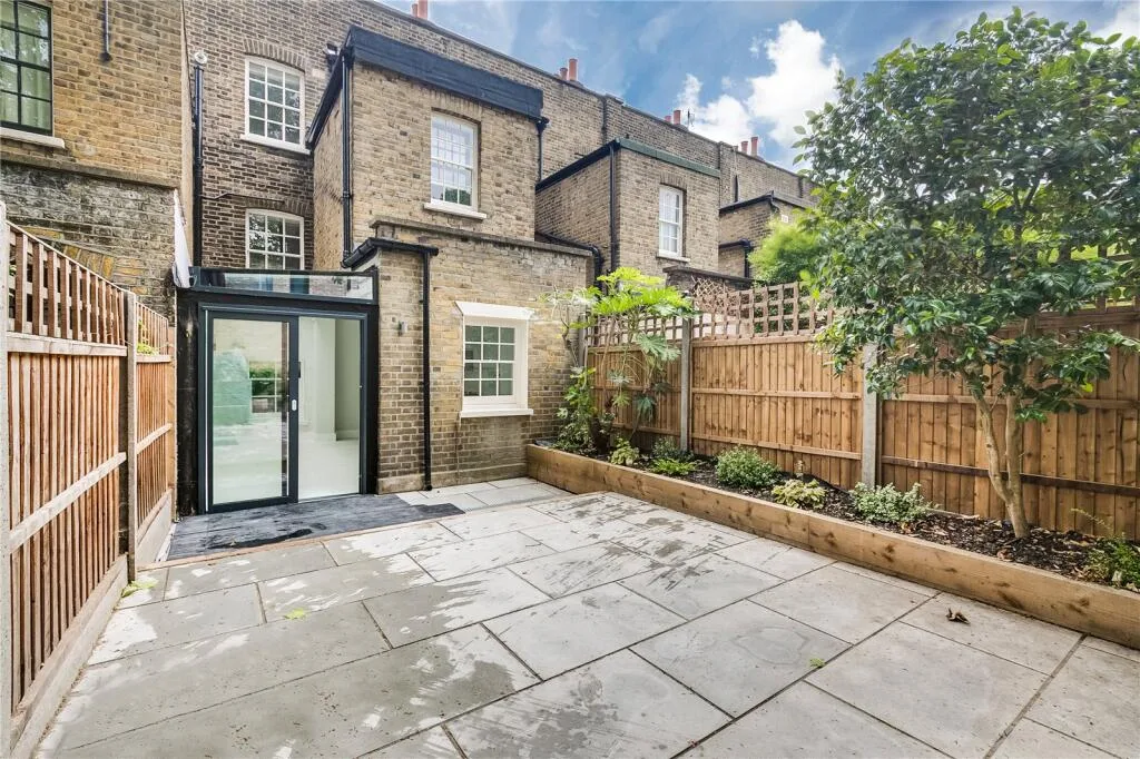 3 bedroom terraced house for rent