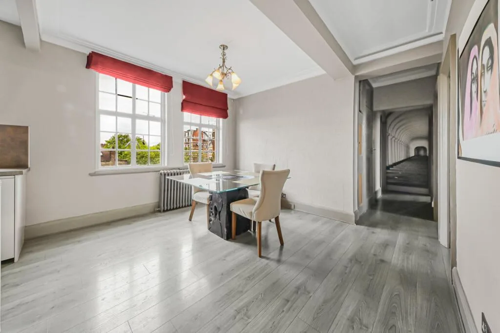 3 bedroom flat for rent