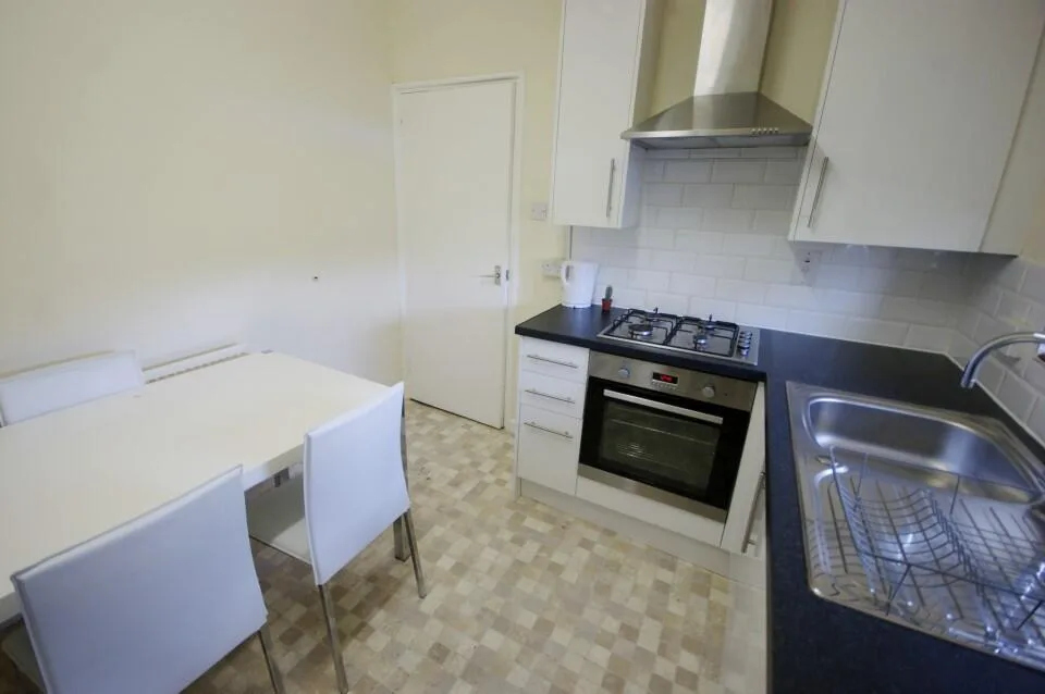 3 bedroom apartment for rent