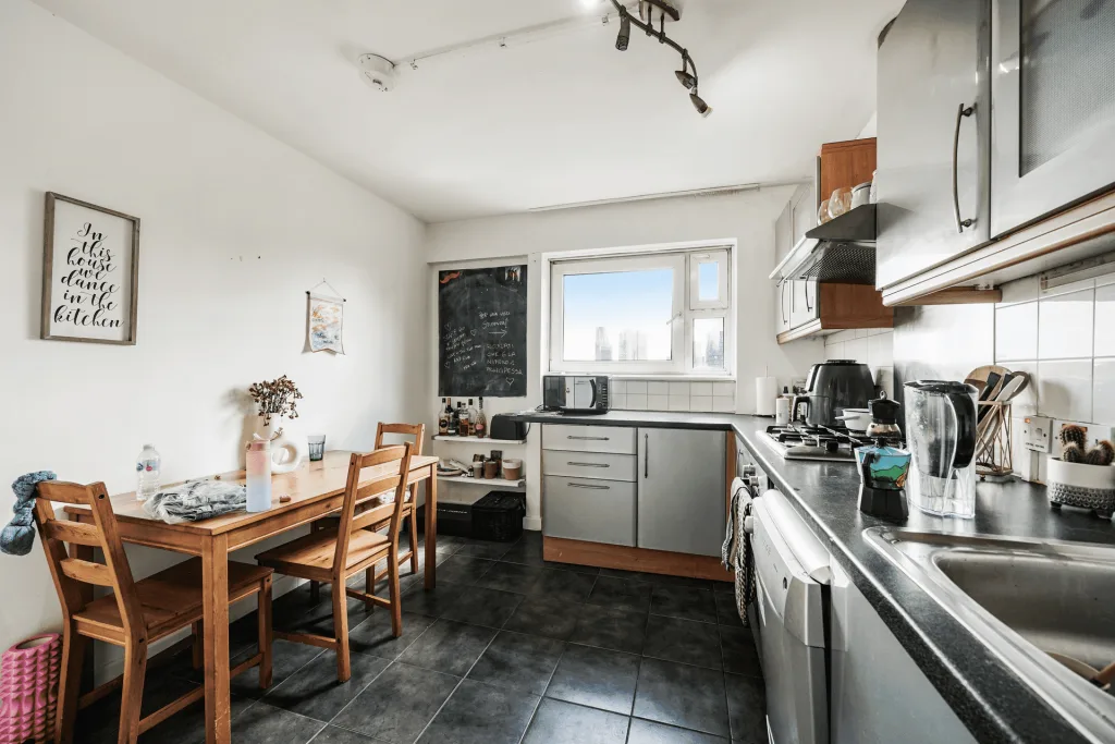 3 bedroom apartment for rent
