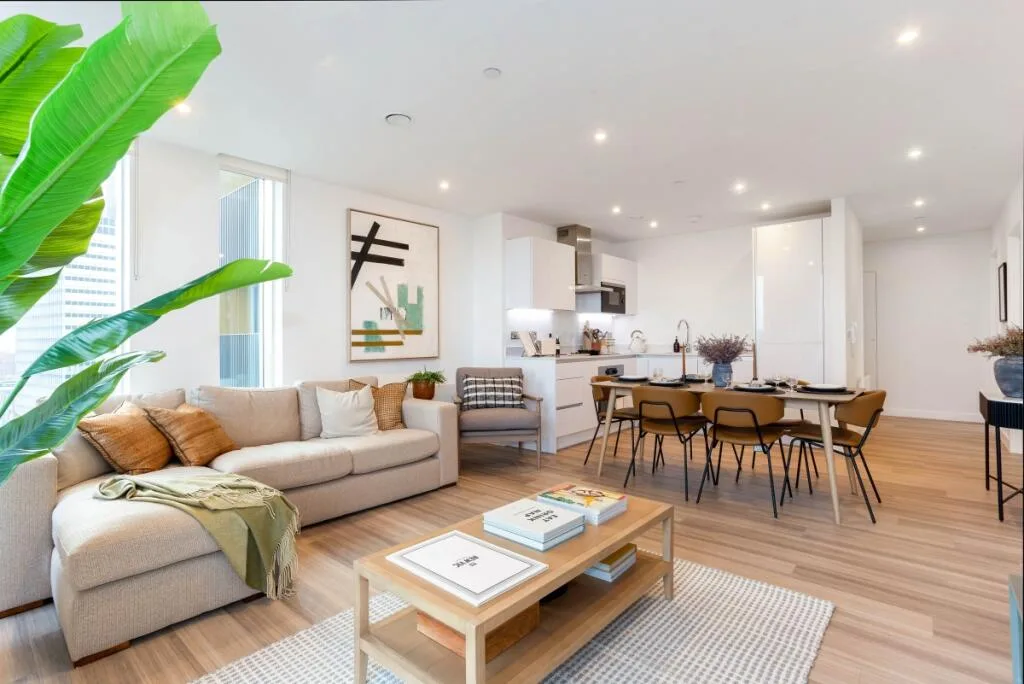 3 bedroom flat for rent