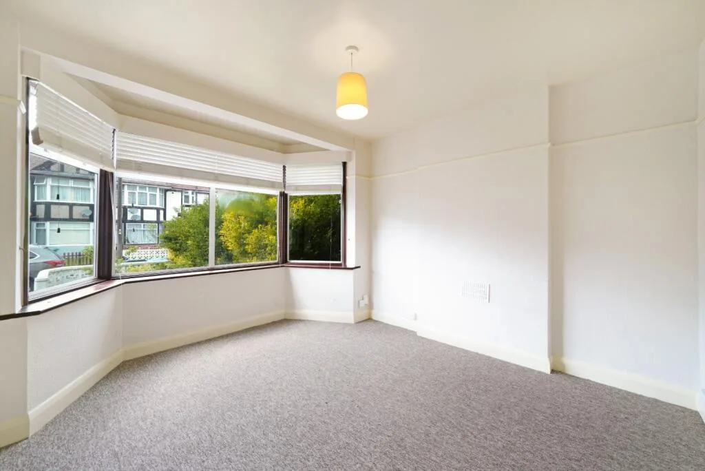 1 bedroom ground floor maisonette for rent