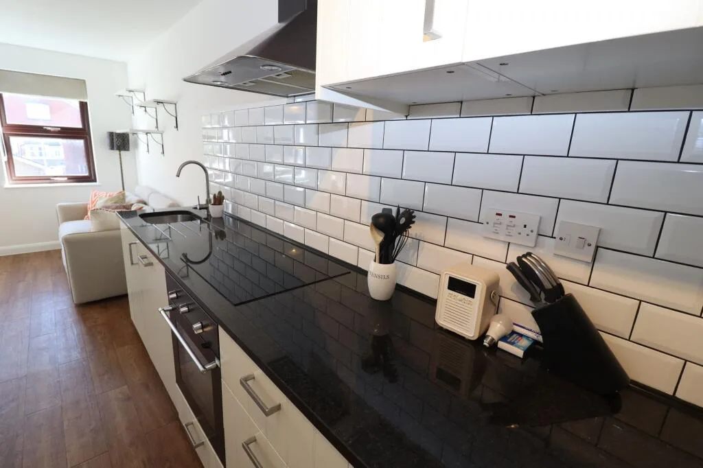 2 bedroom house for rent