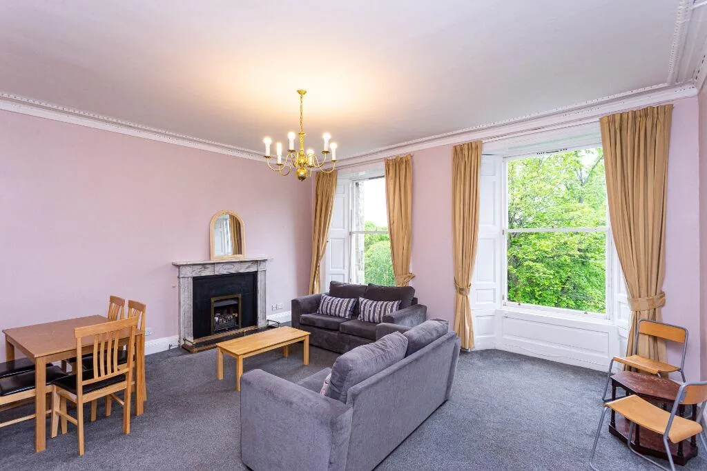 5 bedroom flat for rent
