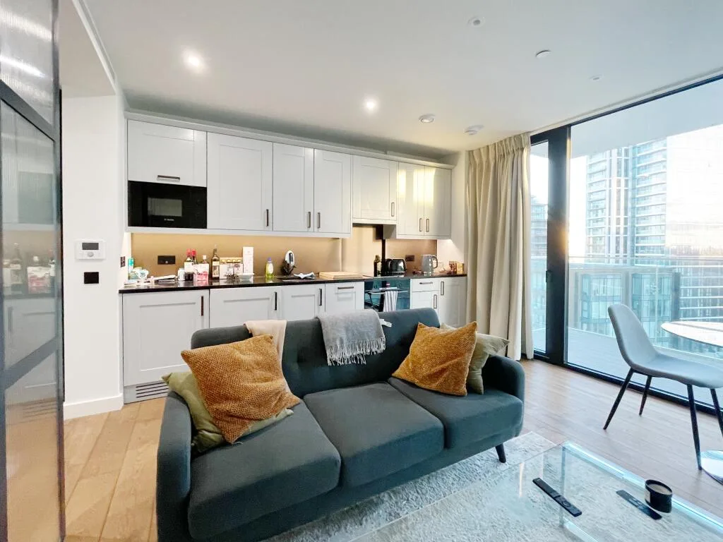 Studio flat for rent