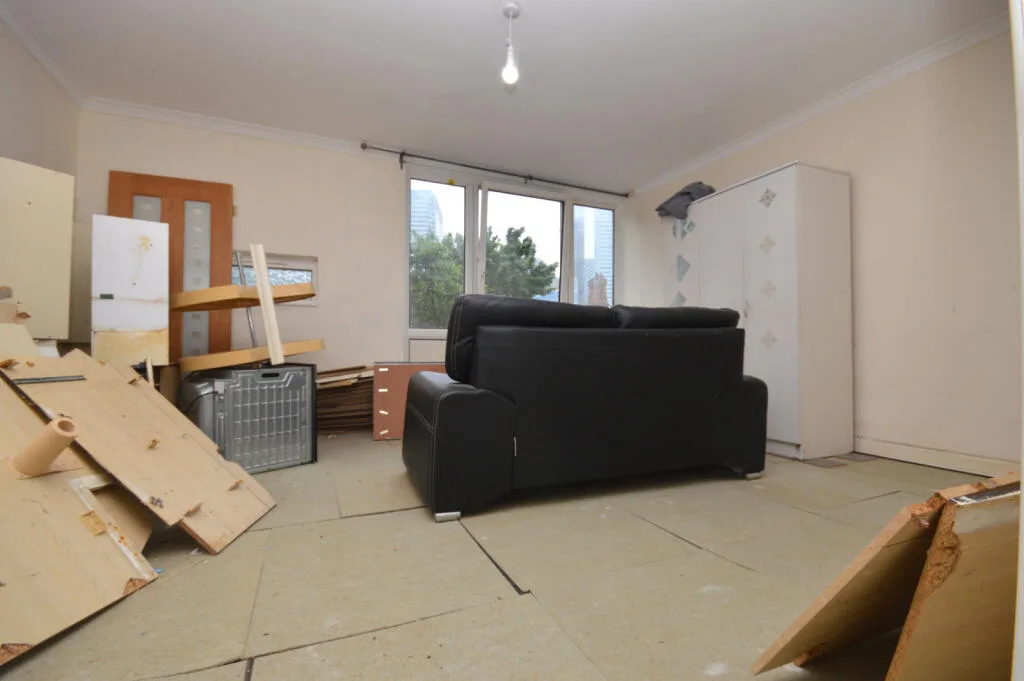 3 bedroom maisonette for rent