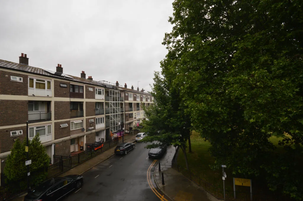 3 bedroom maisonette for rent