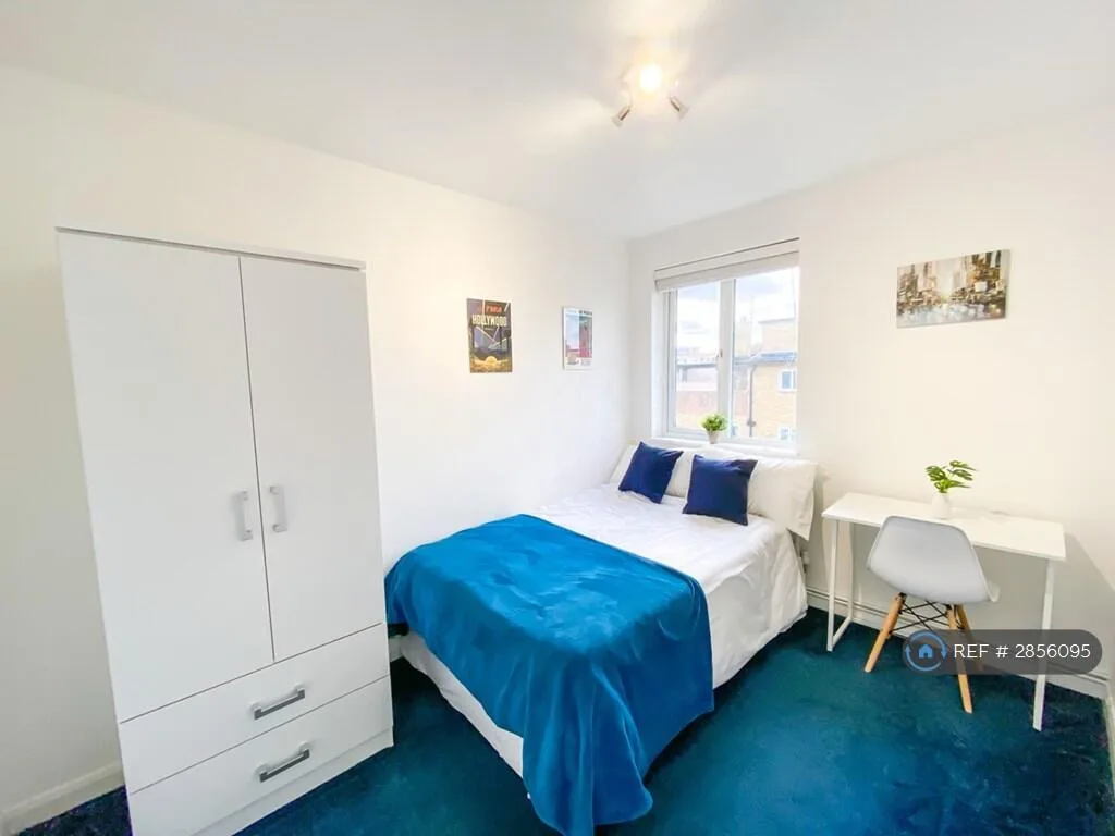 4 bedroom flat for rent