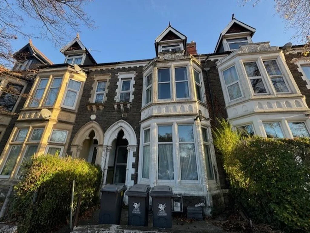 3 bedroom flat for rent
