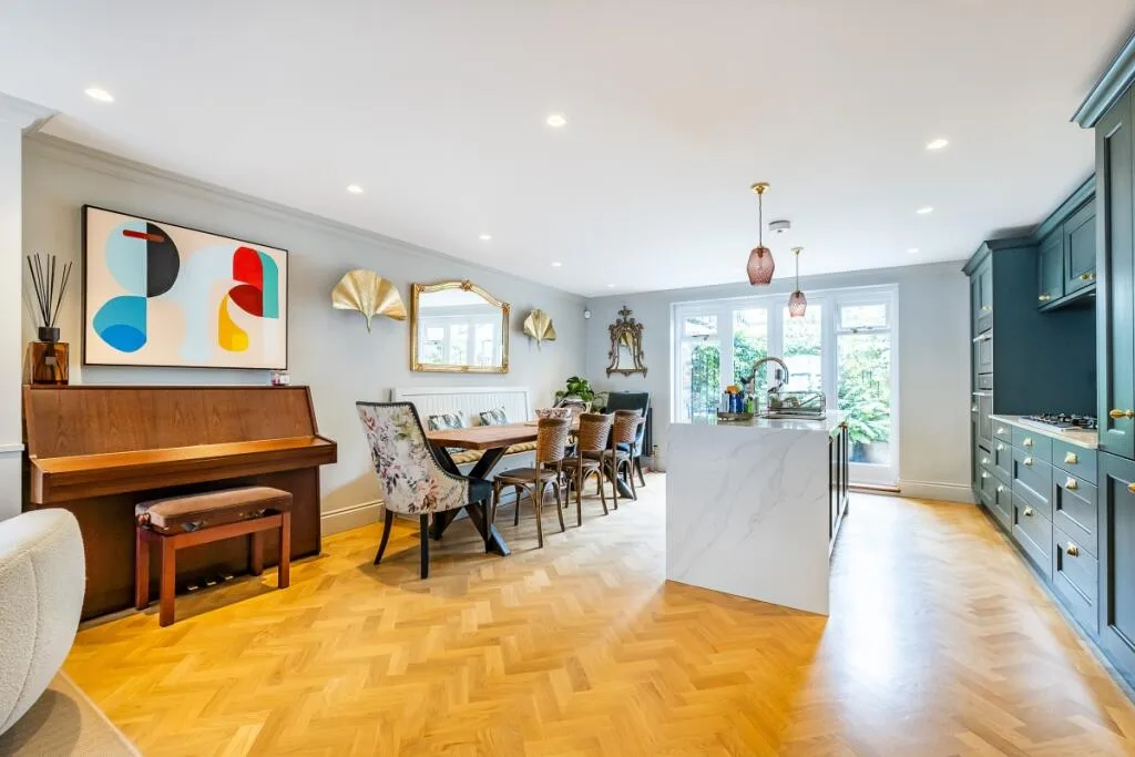 4 bedroom terraced house for rent
