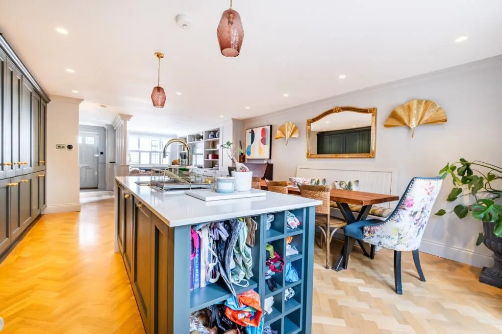 4 bedroom terraced house for rent
