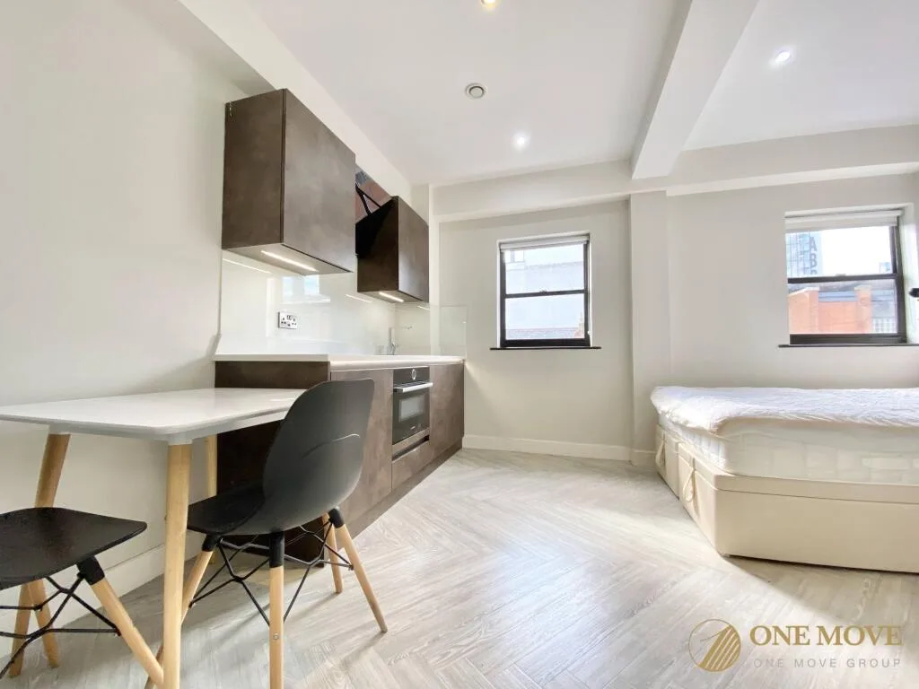 Studio flat for rent