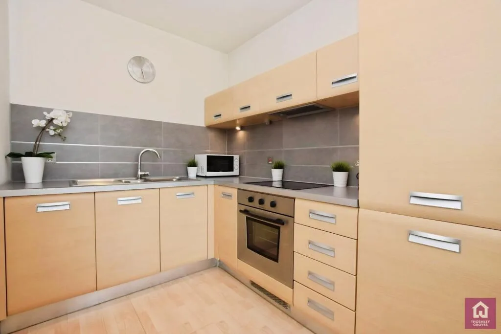 1 bedroom property for rent