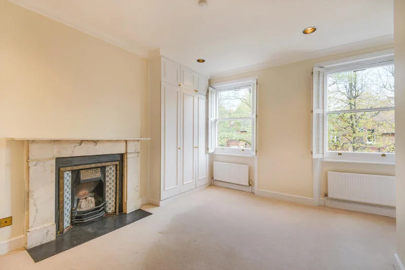 3 bedroom maisonette for rent