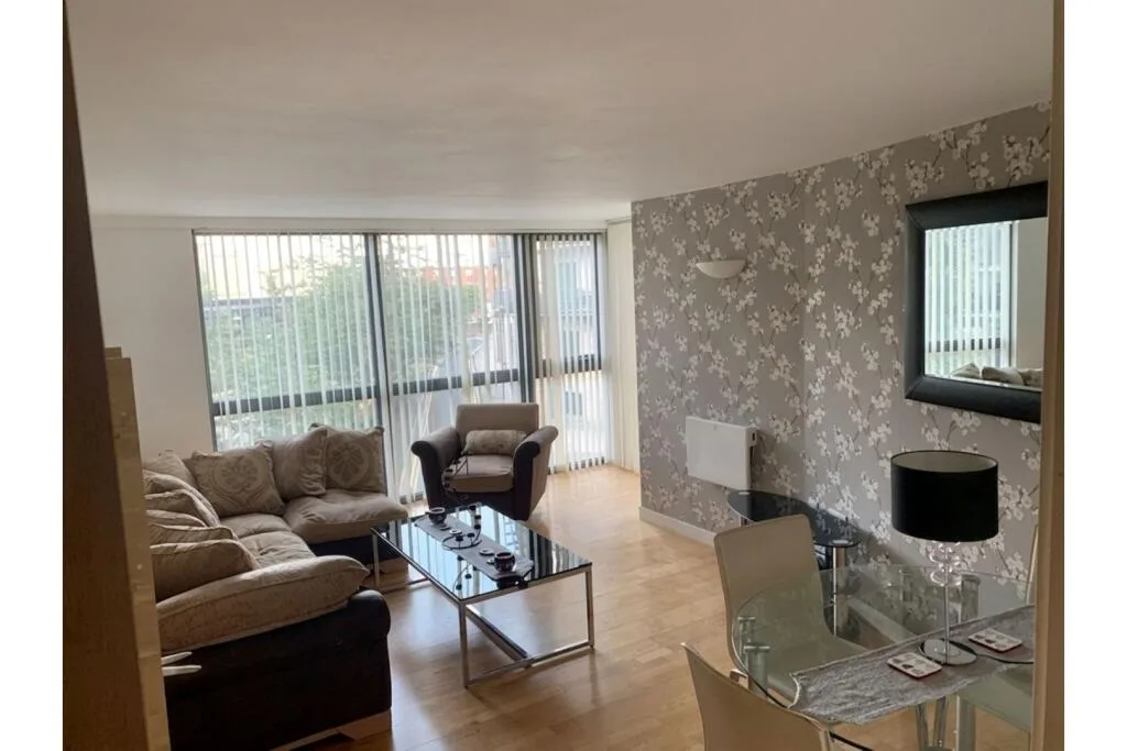 2 bedroom flat for rent