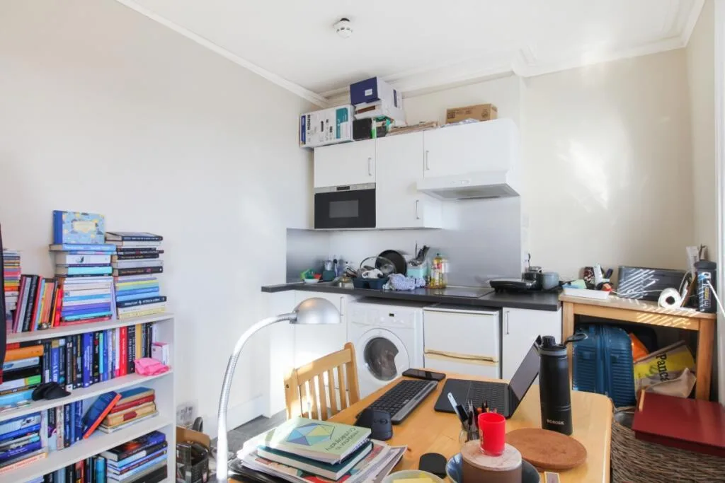 Studio flat for rent