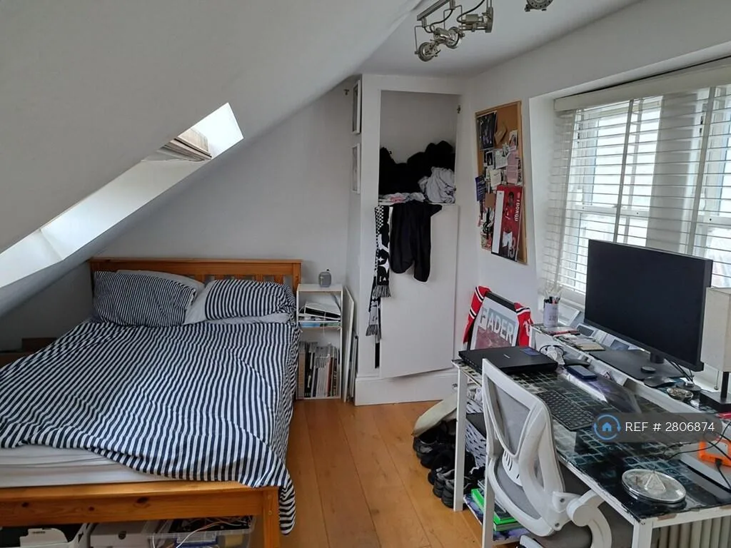 4 bedroom maisonette for rent