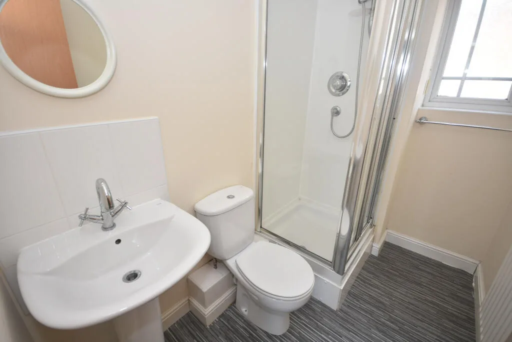 4 bedroom terraced house for rent