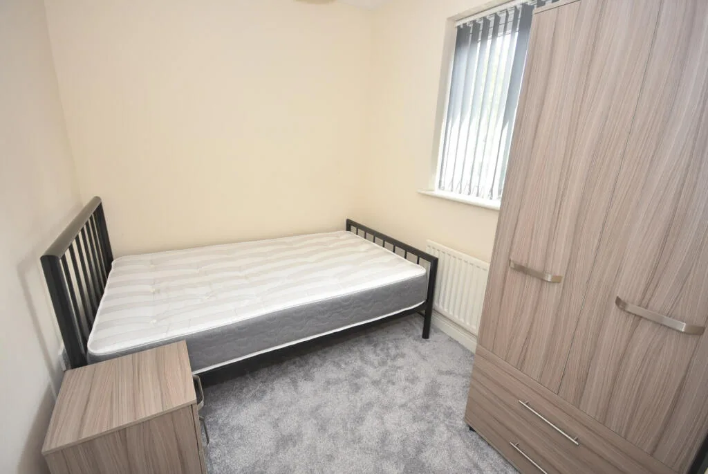 4 bedroom terraced house for rent
