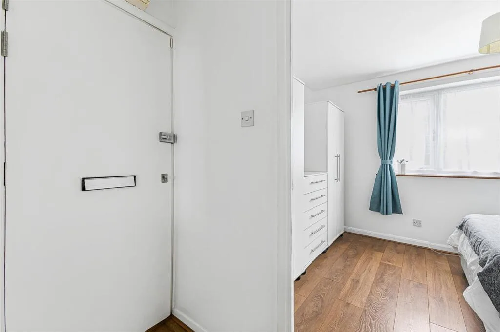 1 bedroom ground floor flat for rent